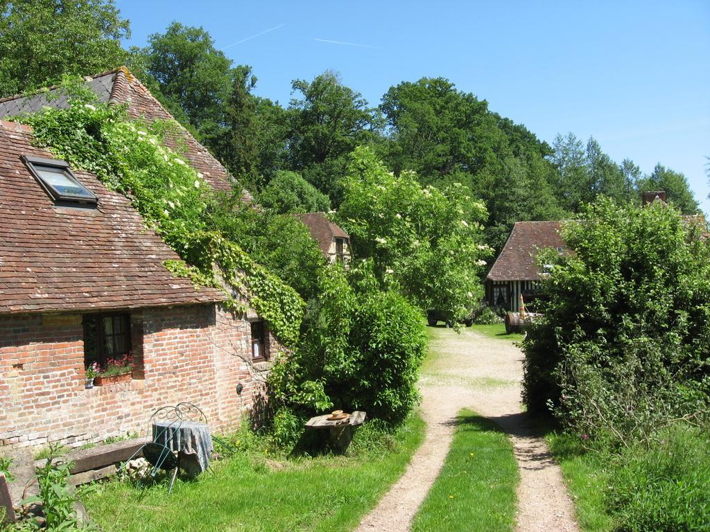 La Boursaie Bed & Breakfast Livarot-Pays-d'Auge ภายนอก รูปภาพ